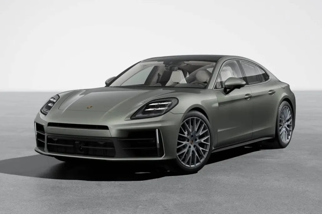 2026 Porsche Panamera E-Hybrid 4 photo 1