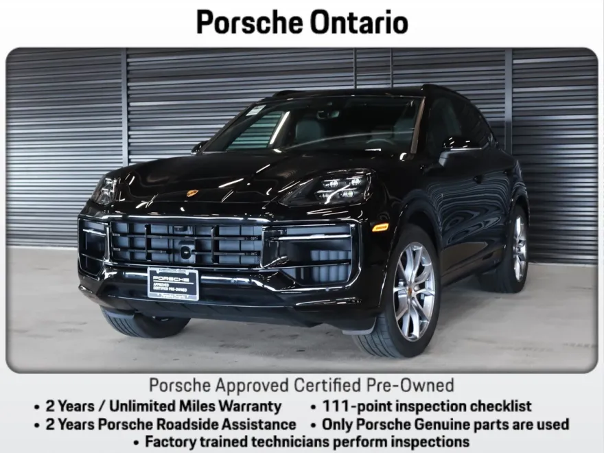2025 Porsche Cayenne photo 1