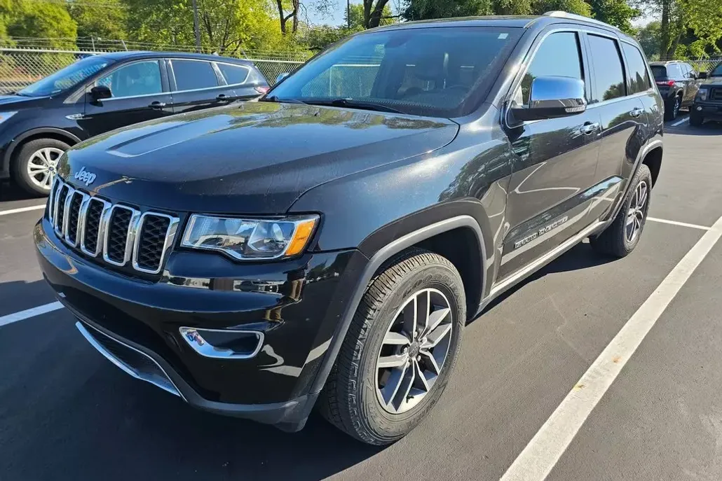2021 Jeep Grand Cherokee Limited photo 1