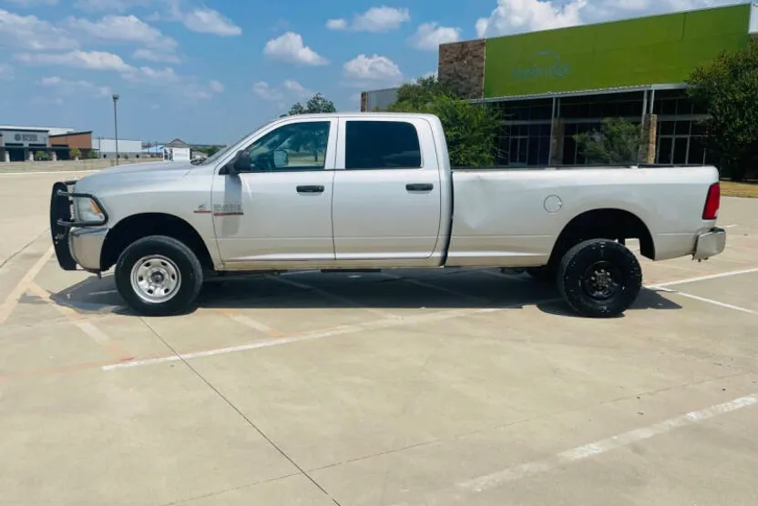 2018 Ram 2500 Tradesman photo 1