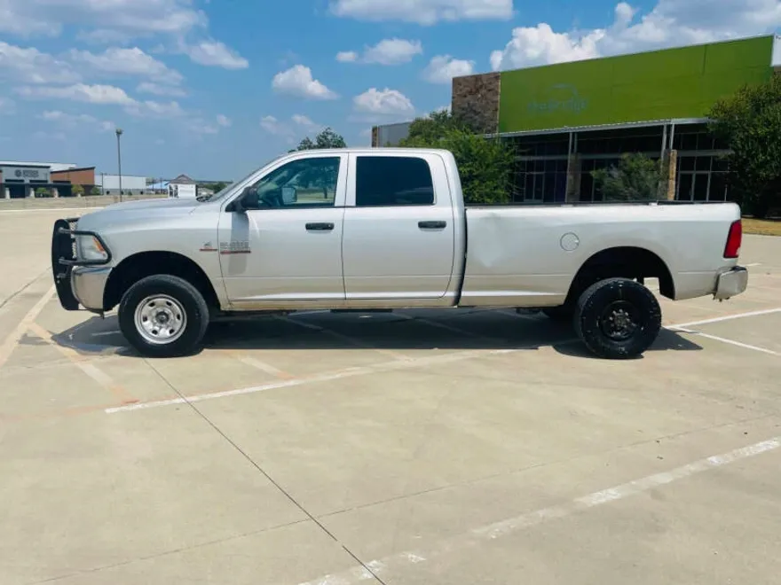 2018 Ram 2500 Tradesman photo 1