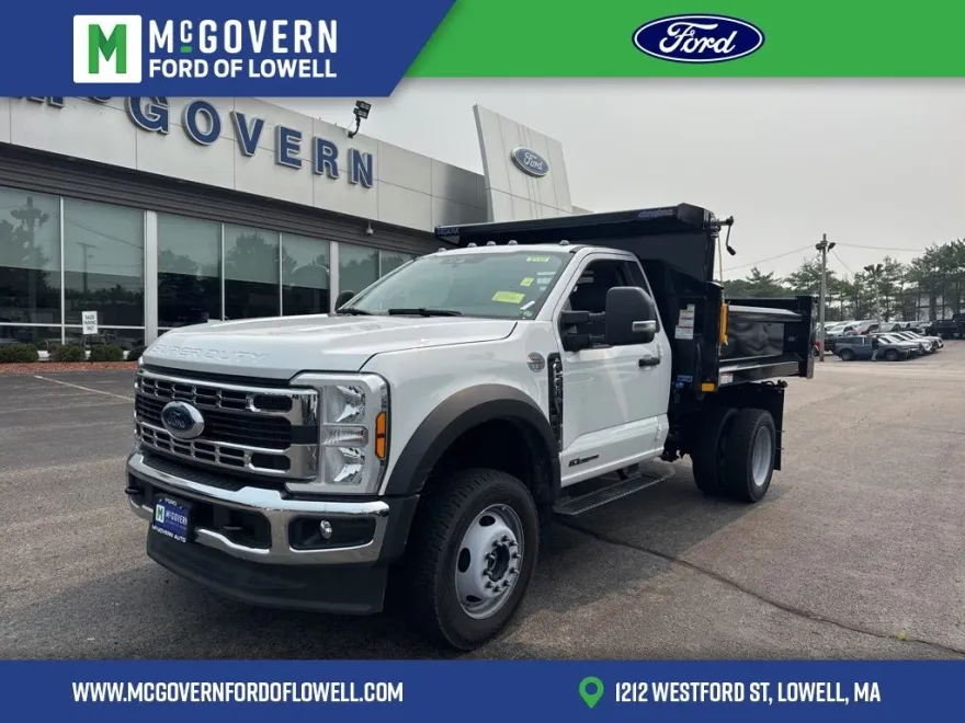 2025 Ford F-550 photo 1