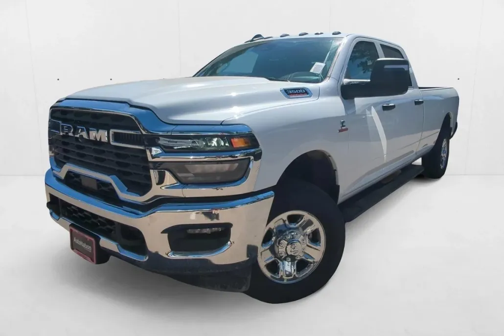 2025 Ram 3500 Tradesman photo 1