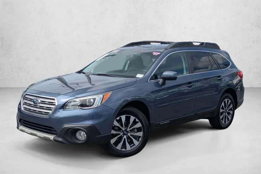 2017 Subaru Outback 2.5i Limited photo 1