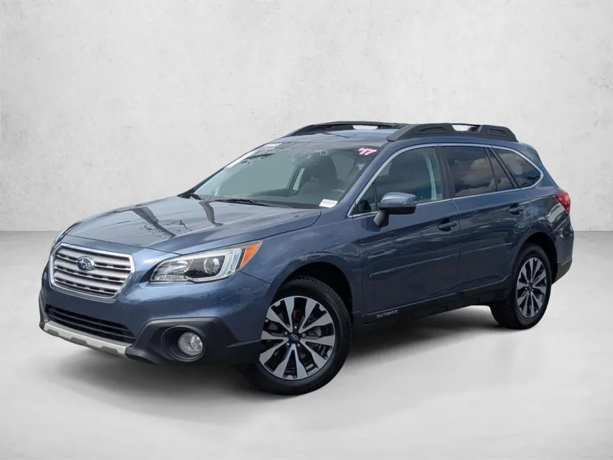 2017 Subaru Outback 2.5i Limited photo 1