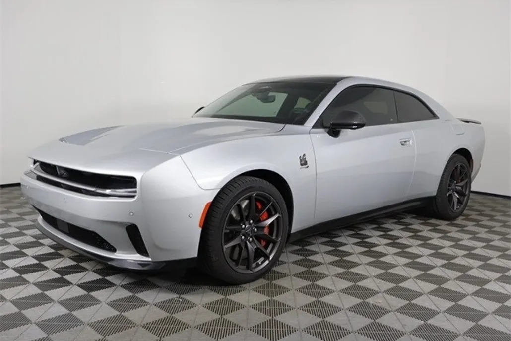 2024 Dodge Charger R/T Scat Pack photo 1