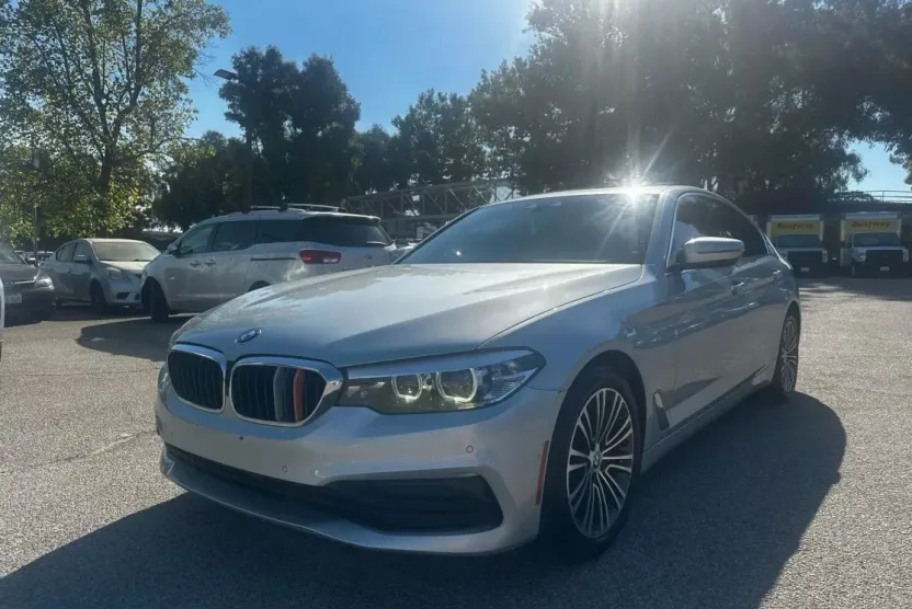 2019 Bmw 530i Sedan photo 1