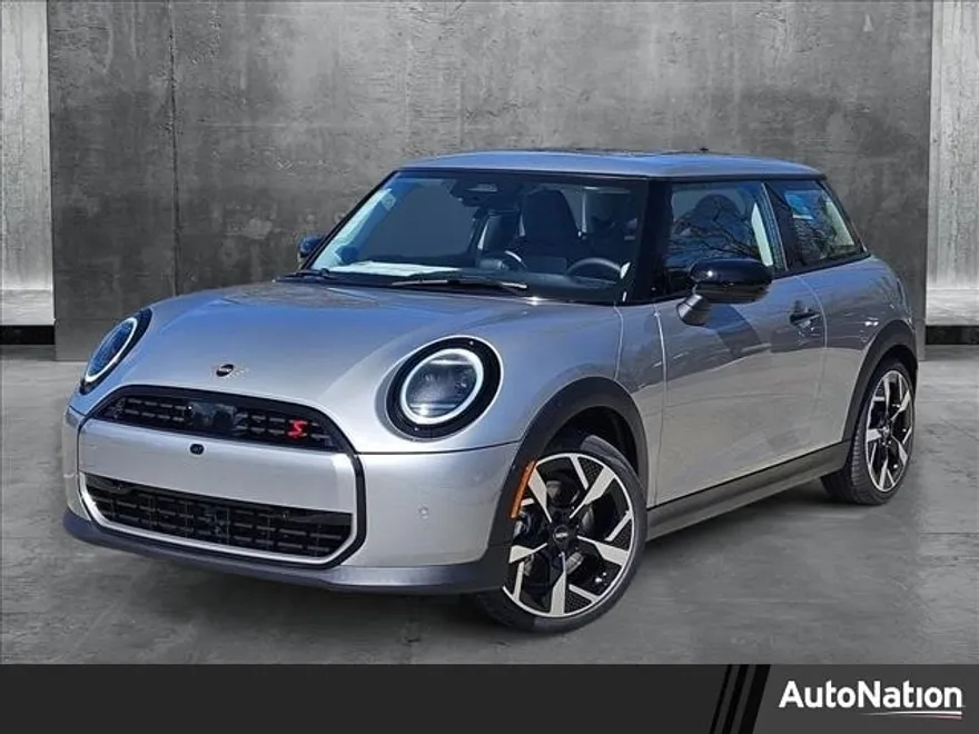 2025 Mini Cooper S Hardtop 2 Door Iconic photo 1