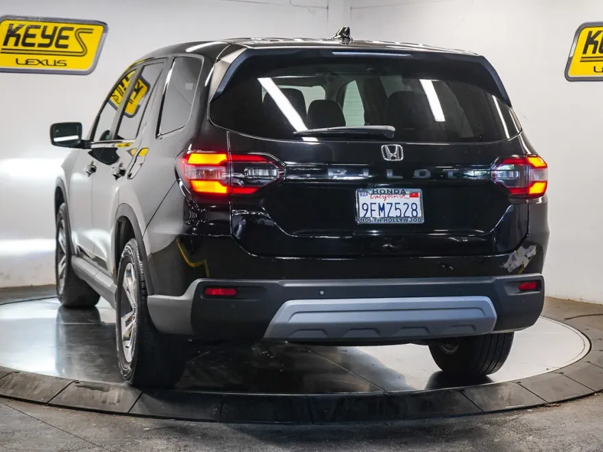 2023 Honda Pilot EX-L photo 1