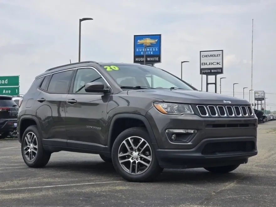 2020 Jeep Compass Latitude photo 1