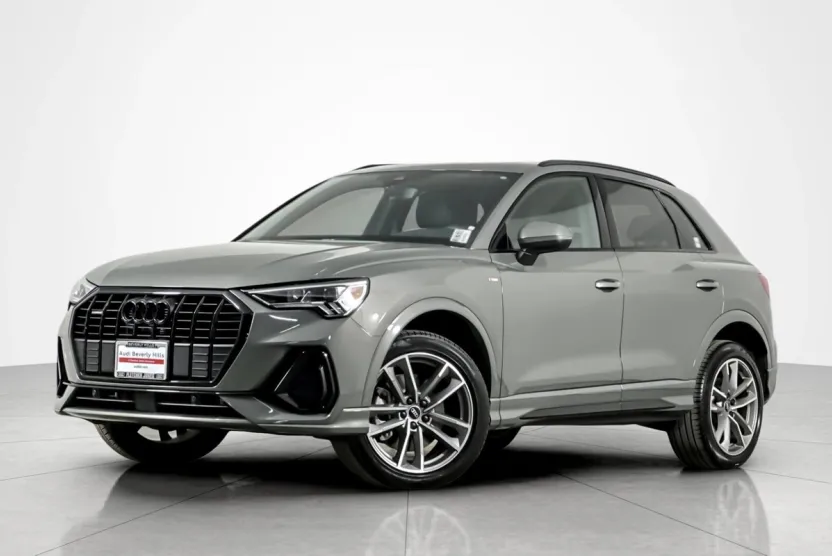 2025 Audi Q3 S line Premium 45 TFSI photo 1