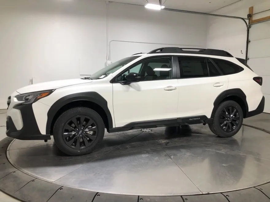 2025 Subaru Outback Onyx Edition photo 1