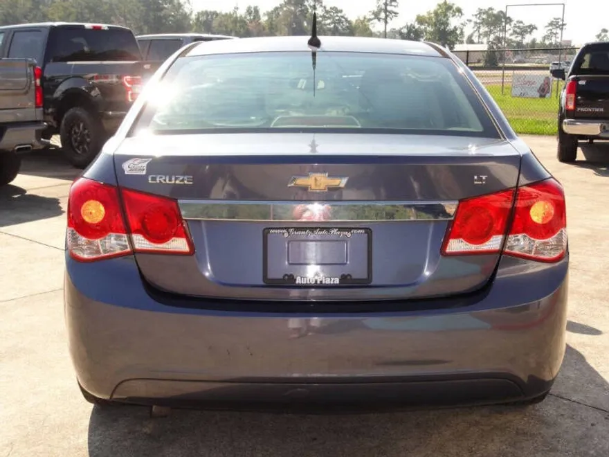 2014 Chevrolet Cruze photo 1