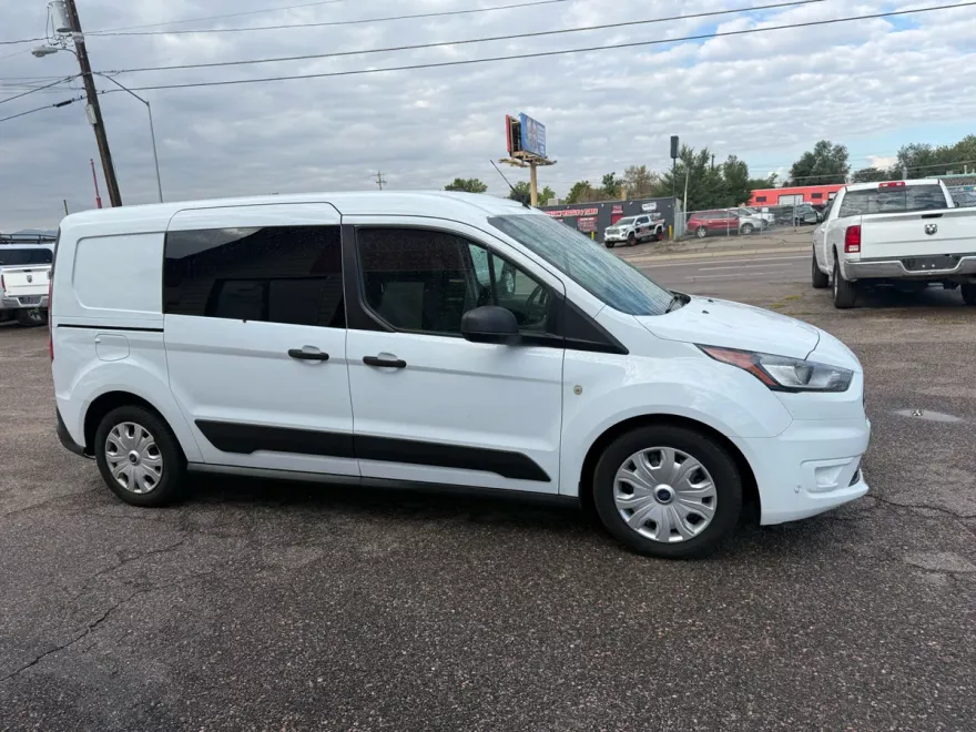 2020 Ford Transit Van XLT photo 1