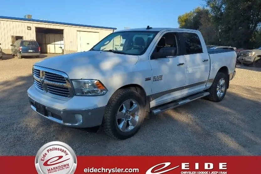 2016 Ram 1500 Big Horn photo 1