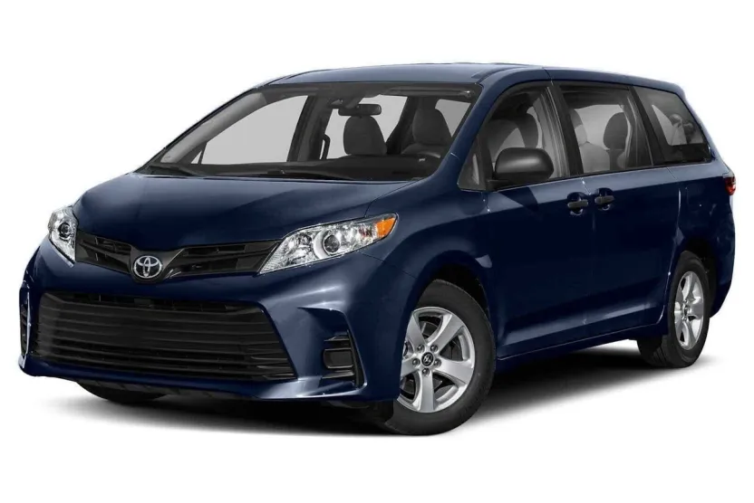 2020 Toyota Sienna LE photo 1