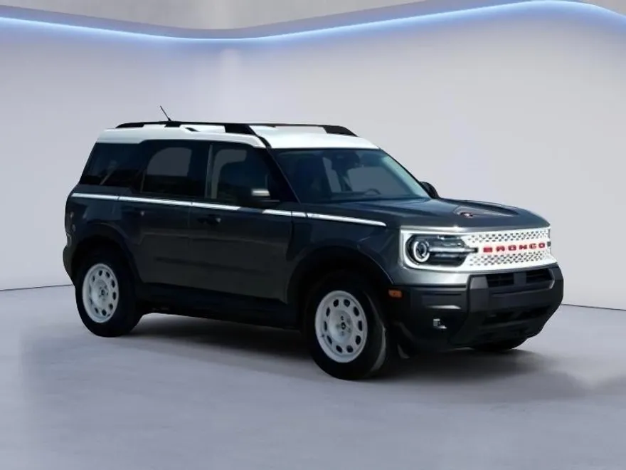 2025 Ford Bronco Sport Heritage photo 1
