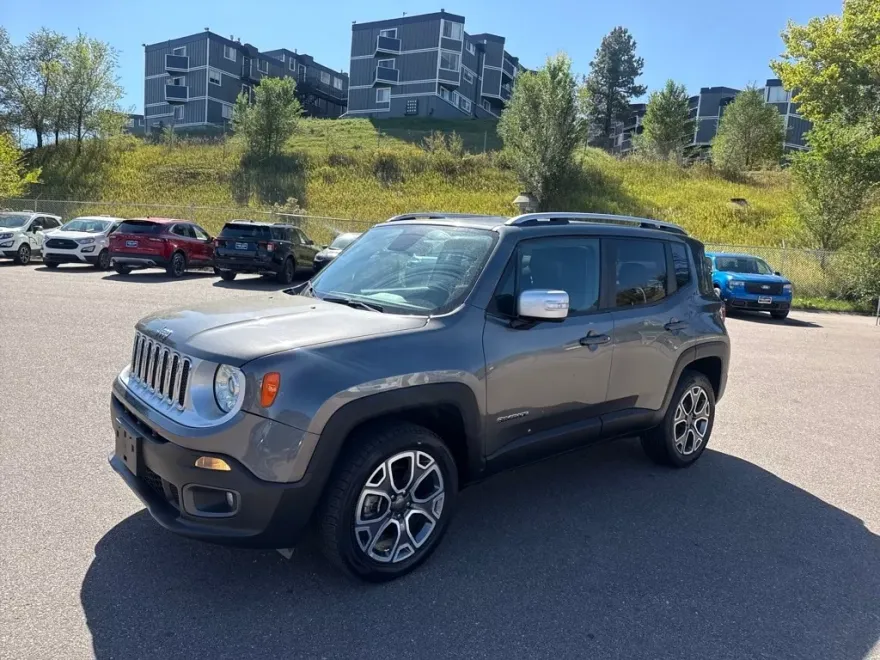 2017 Jeep Renegade Limited photo 1