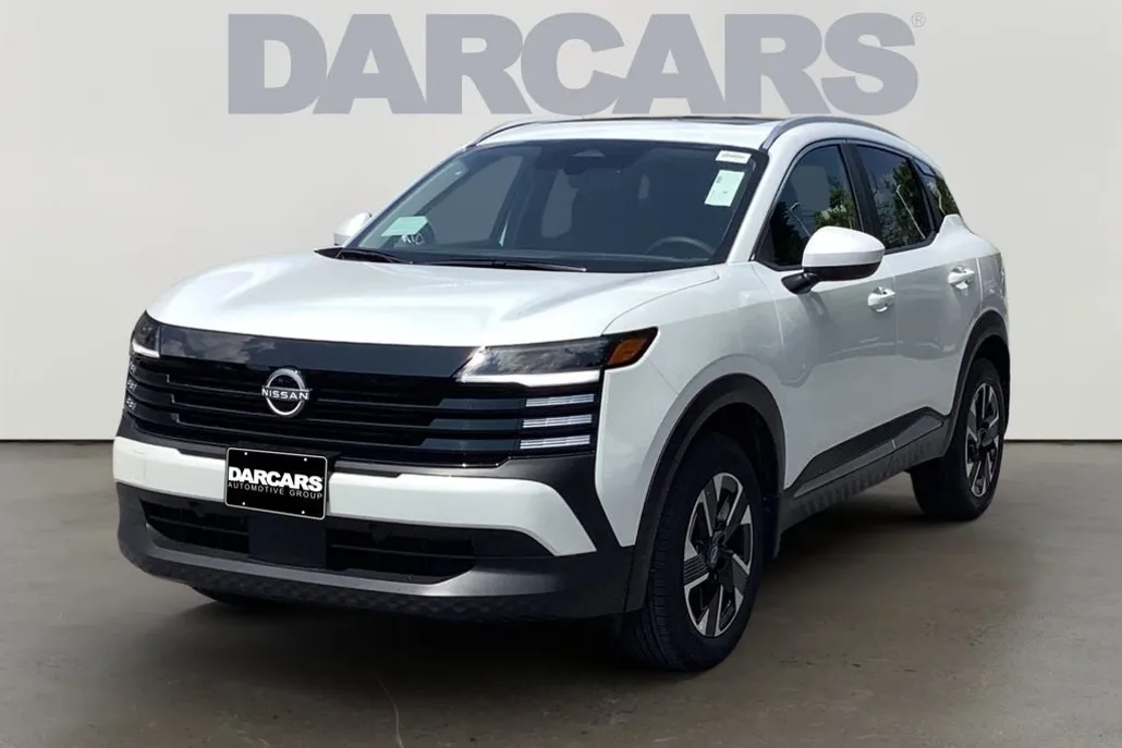 2025 Nissan Kicks SV photo 1
