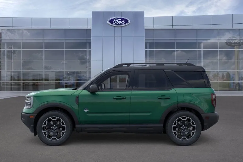 2025 Ford Bronco Sport Outer Banks photo 1