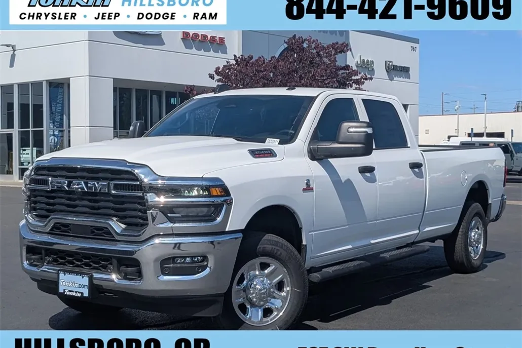 2025 Ram 3500 Tradesman photo 1