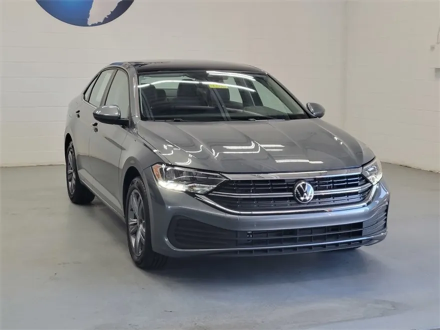 2023 Volkswagen Jetta 1.5T SE photo 1