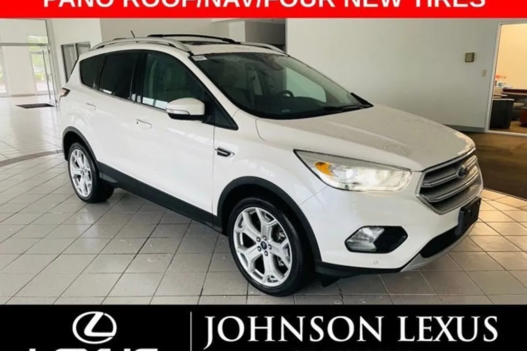 2018 Ford Escape Titanium photo 1