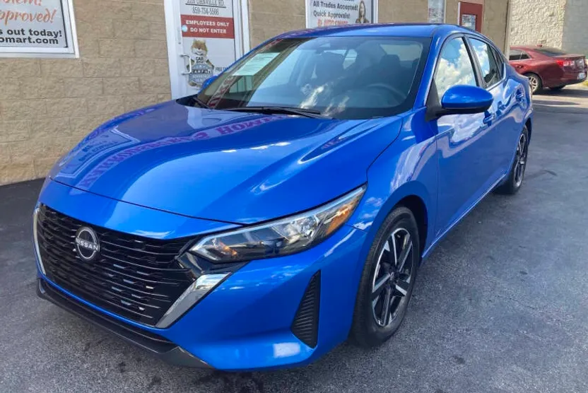2024 Nissan Sentra SV photo 1
