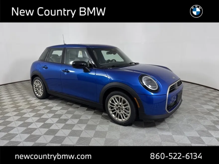 2025 Mini Cooper 4 Door Hardtop Signature photo 1
