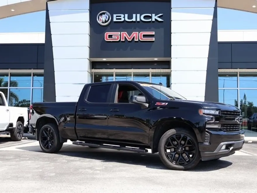 2021 Chevrolet Silverado 1500 RST photo 1