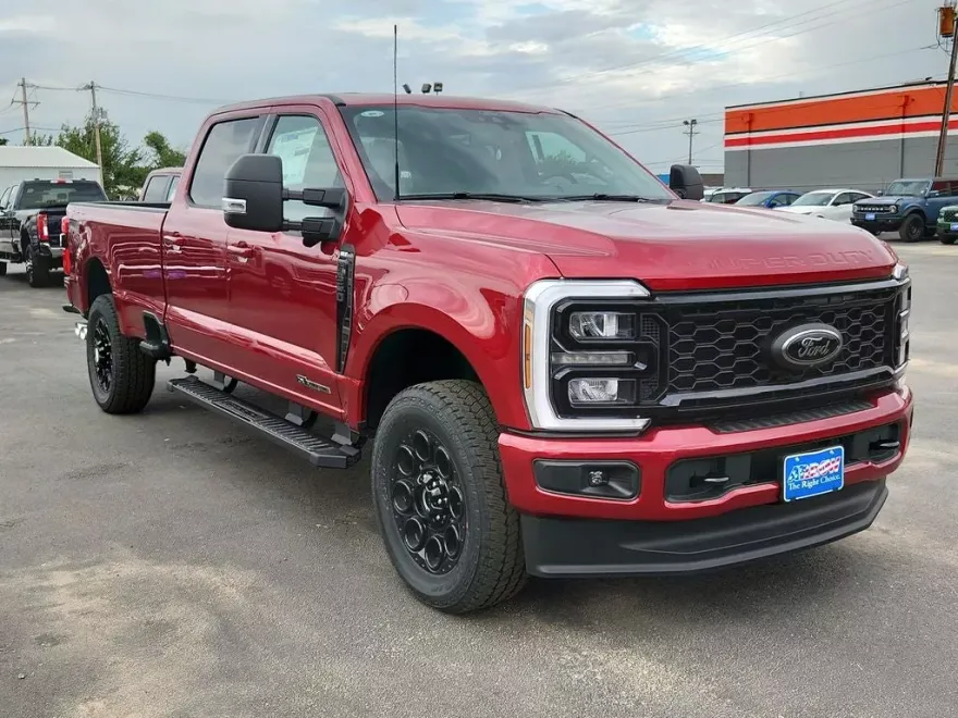 2025 Ford F-350 photo 1