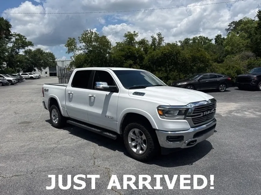 2020 Ram 1500 Laramie photo 1
