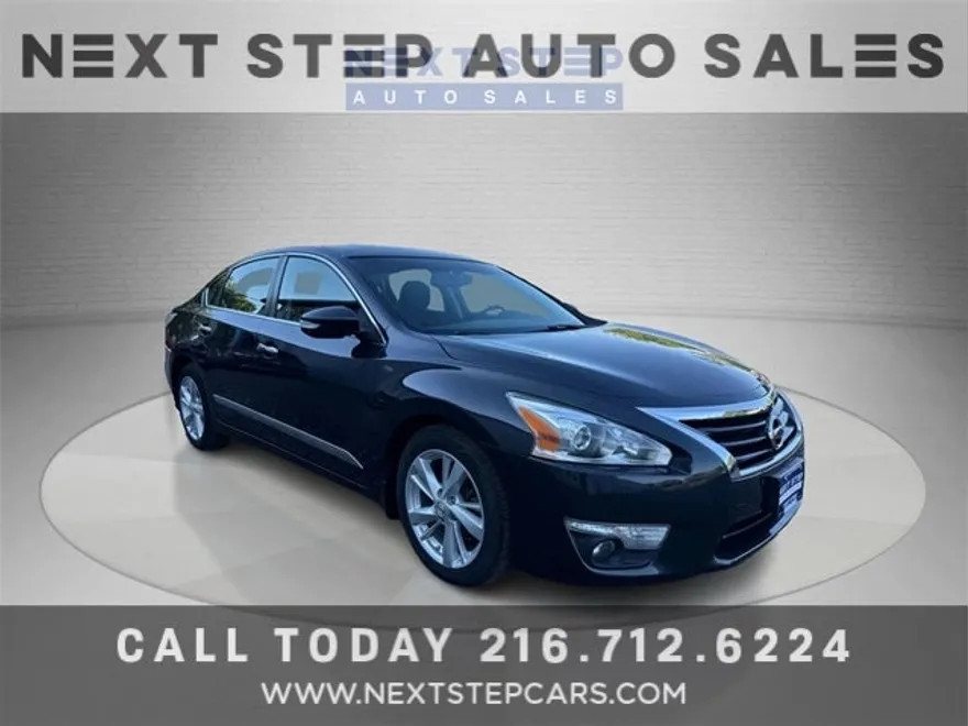 2015 Nissan Altima 2.5 SV photo 1