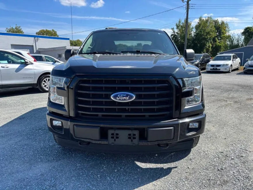 2017 Ford F-150 XL photo 1