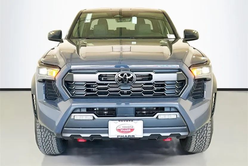 2025 Toyota Tacoma TRD Off-Road photo 1