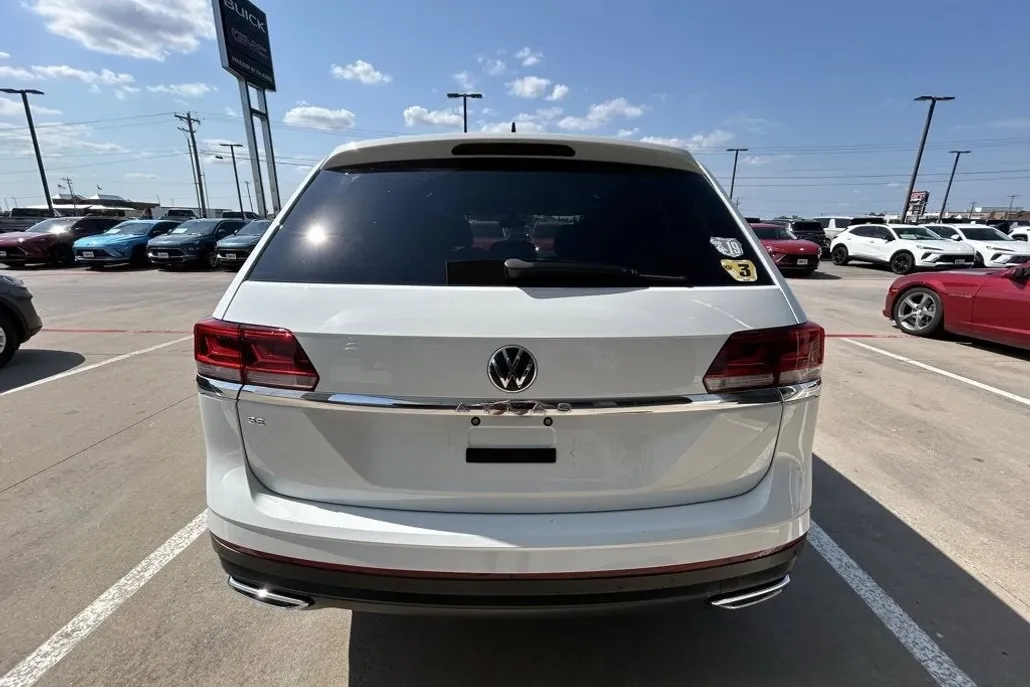 2023 Volkswagen Atlas SE Technology photo 1