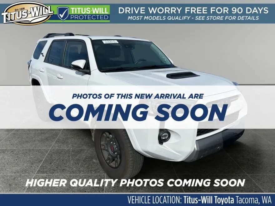 2024 Toyota 4Runner TRD Off-Road Premium photo 1