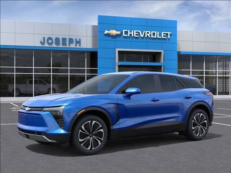 2025 Chevrolet Blazer EV photo 1