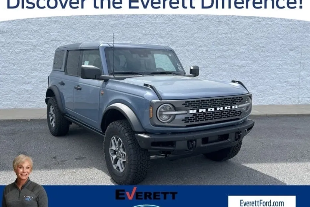 2025 Ford Bronco Badlands photo 1