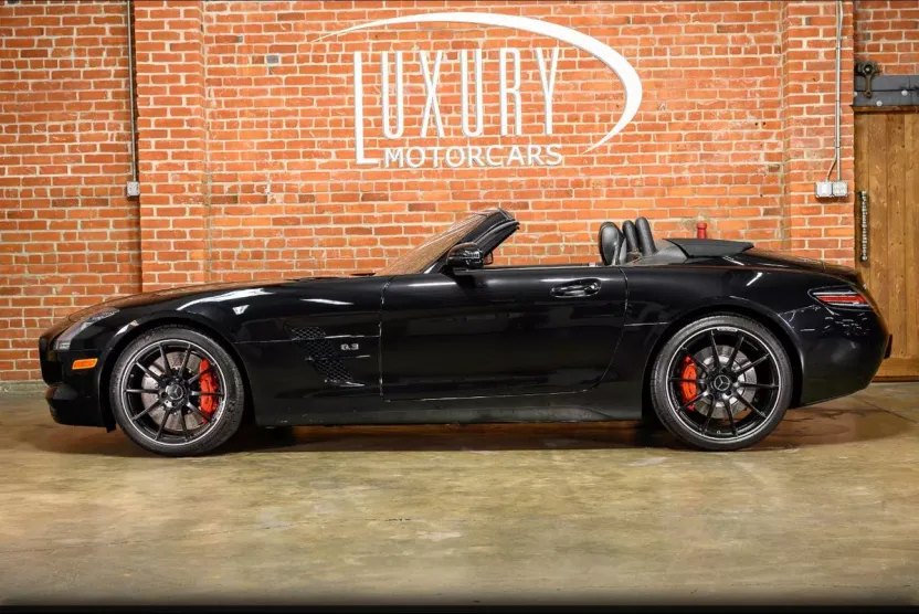 2013 Mercedes Benz SLS AMG GT Roadster photo 1