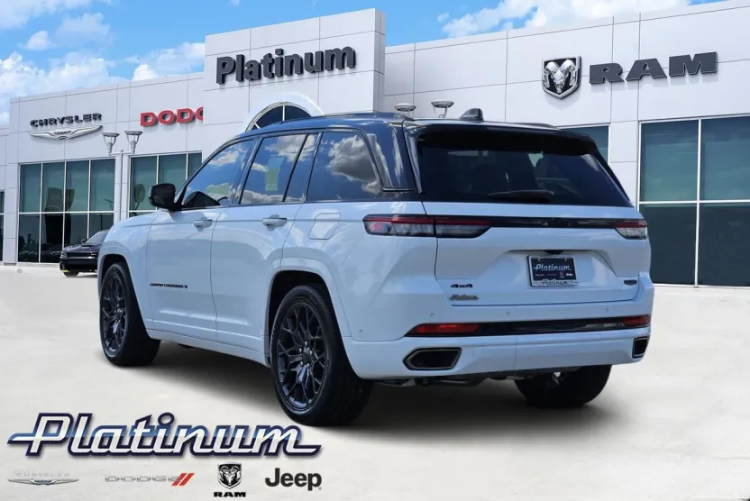 2025 Jeep Grand Cherokee Summit Reserve photo 1
