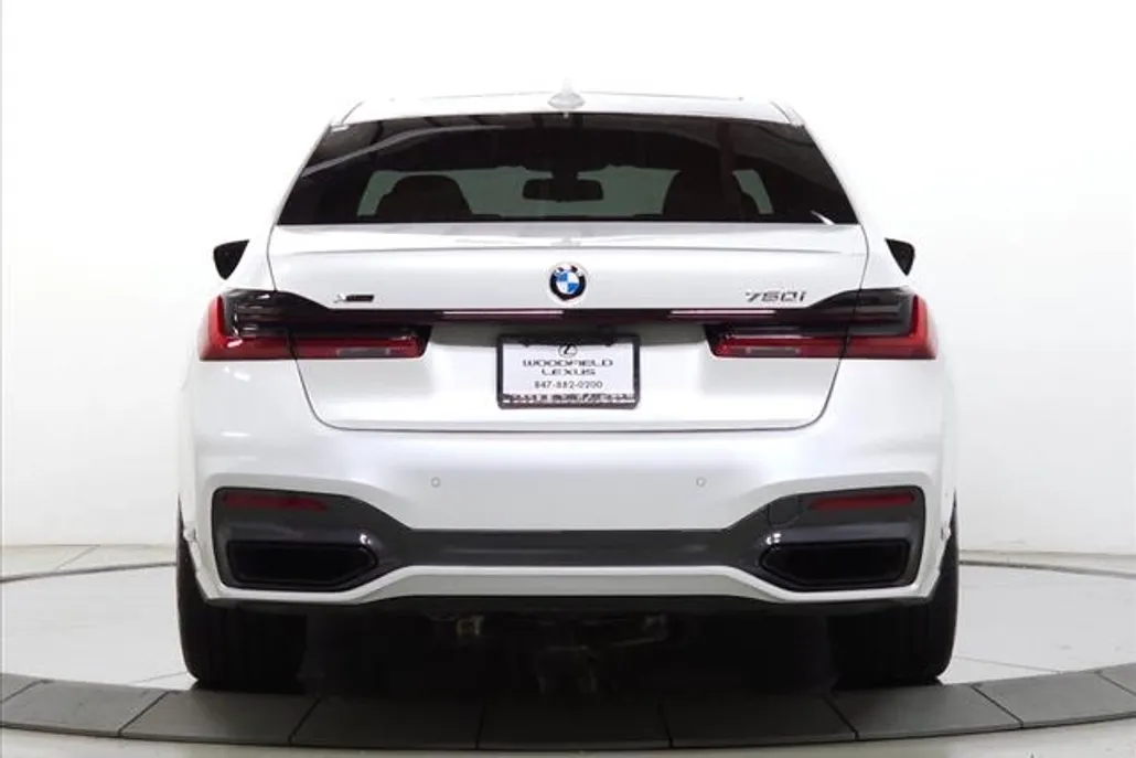 2022 Bmw 750Li photo 1