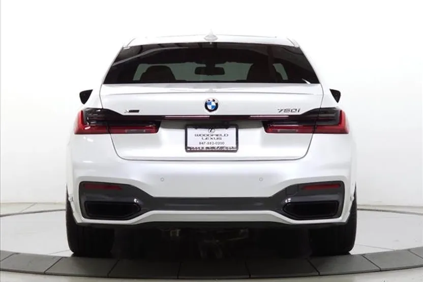 2022 Bmw 750Li photo 1