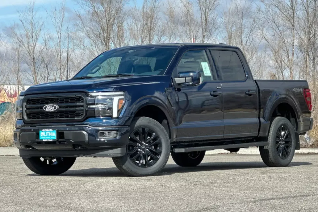 2025 Ford F-150 Lariat photo 1
