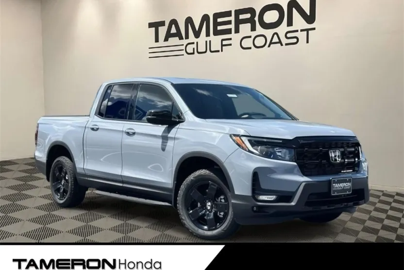 2025 Honda Ridgeline Black Edition photo 1