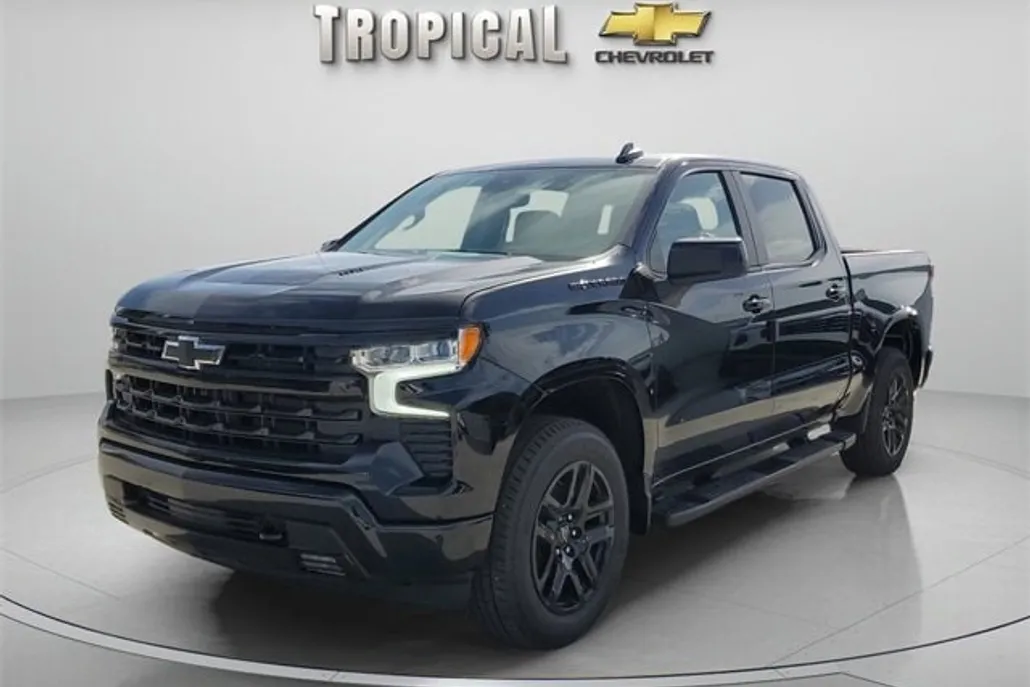 2026 Chevrolet Silverado 1500 RST photo 1