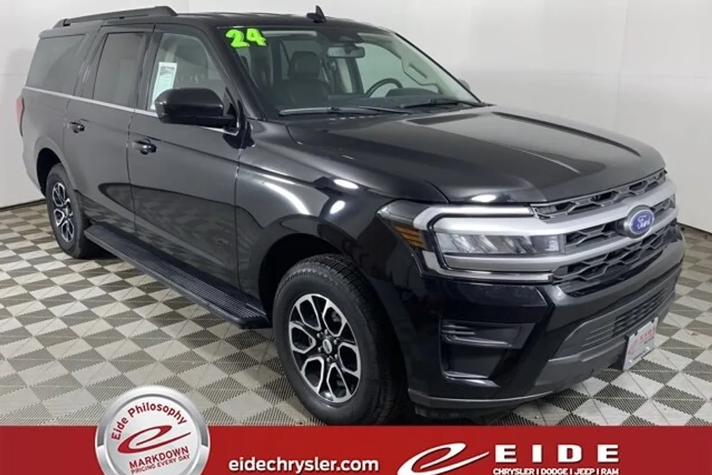2024 Ford Expedition MAX XLT photo 1