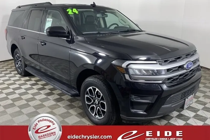 2024 Ford Expedition MAX XLT photo 1