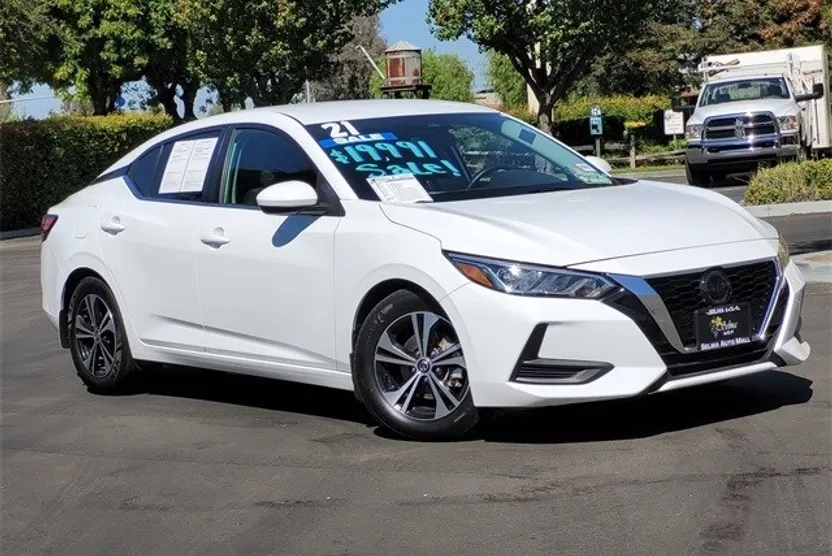 2021 Nissan Sentra SV photo 1