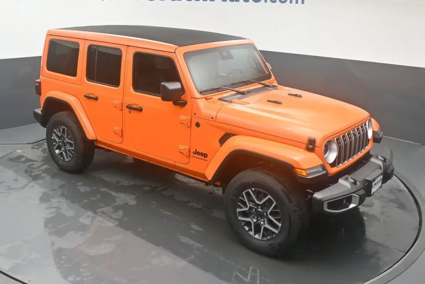 2025 Jeep Wrangler Sahara photo 1